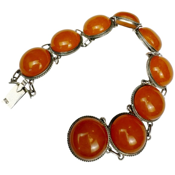 Continental Silver & Carnelian Link Bracelet - Picture 14 of 16